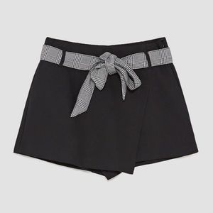 Zara Black Skorts With Checkered Belt